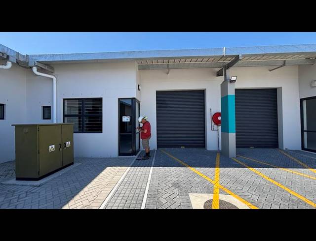 INDUSTRIAL PROPERTY TO RENT IN MILNERTON CENTRAL